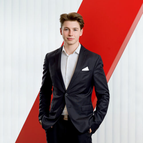 ELIAS DOMANIG